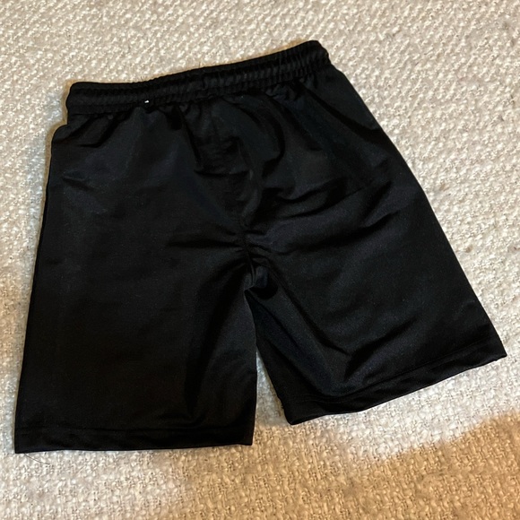 🏀 CHILDRENS PLACE SIZE SMALL (5/6) BLACK ATHLETIC SHORTS - Picture 12 of 12